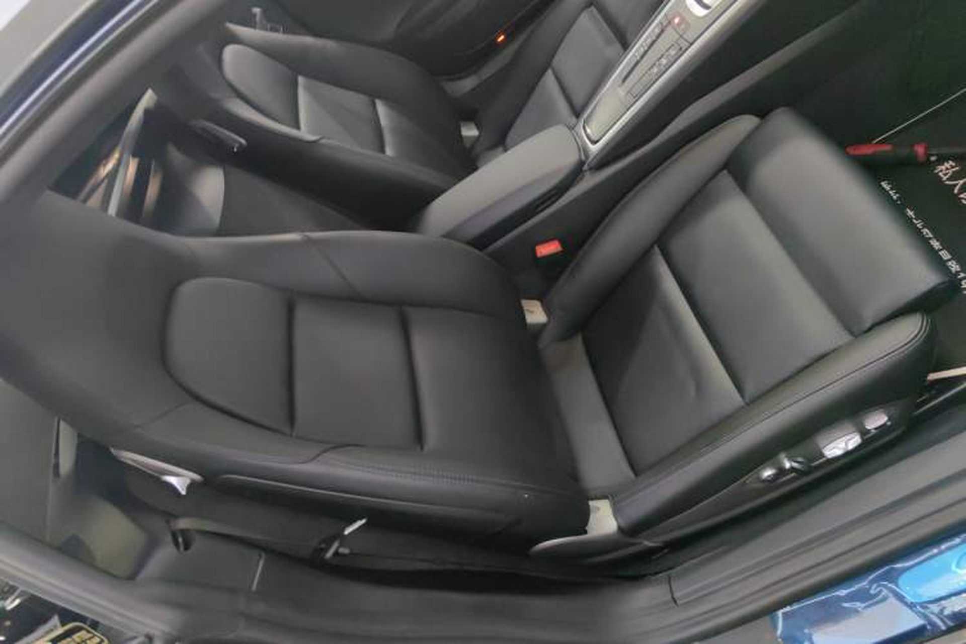 Used Porsche 718 2020 Cayman 2.0T Right Front Seat