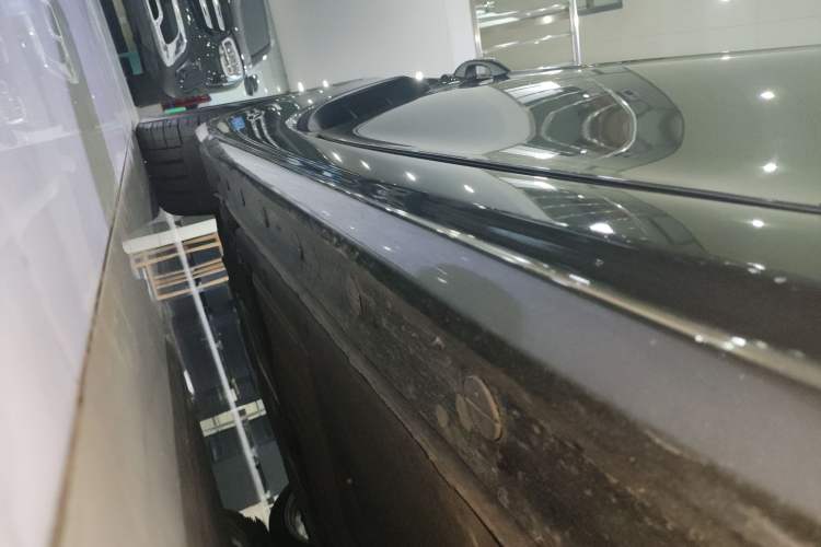 Used Porsche 718 2020 Cayman 2.0T Right Side Sill