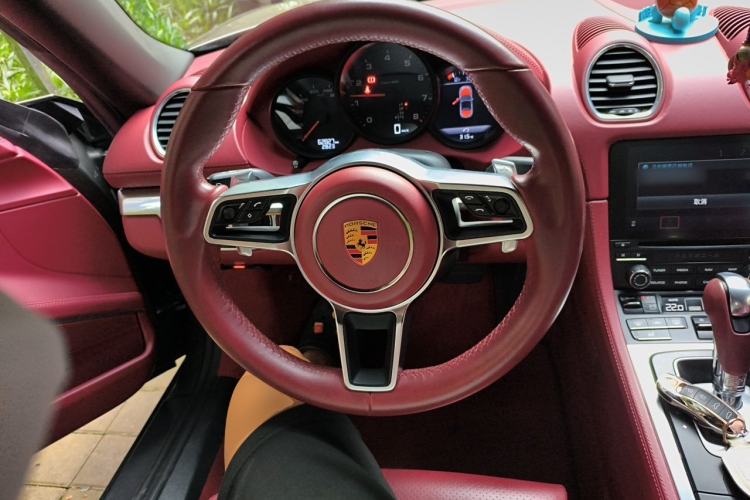 Used Porsche 718 2020 Boxster 2.0T Steering Wheel