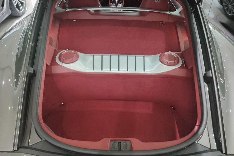 Used Porsche 718 2020 Cayman 2.0T Trunk