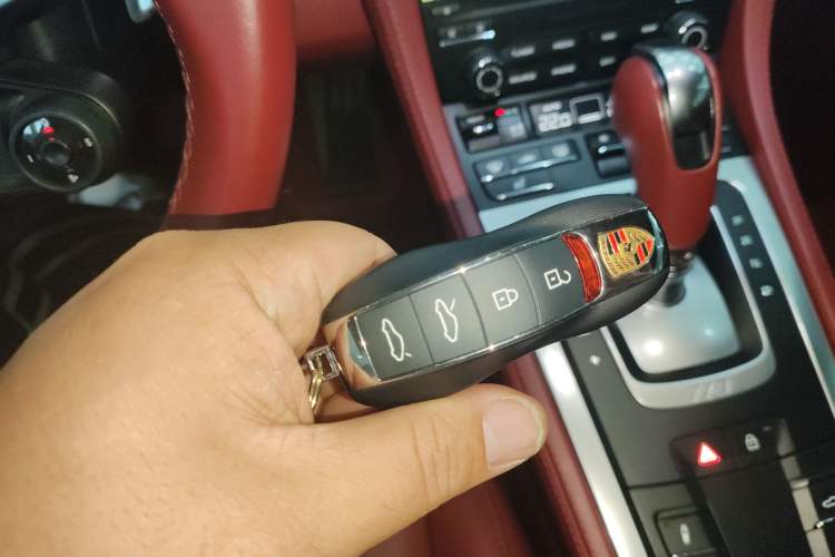 Used Porsche 718 2020 Cayman 2.0T Vehicle Key