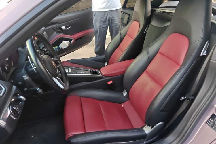 Used Porsche 718 2020 Cayman 2.0T Left Front Seat