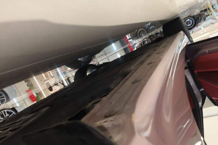 Used Porsche 718 2020 Cayman 2.0T Left Side Sill