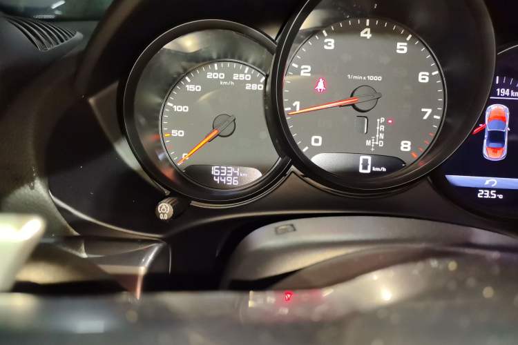 Used Porsche 718 2020 Boxster 2.0T Odometer Close Up