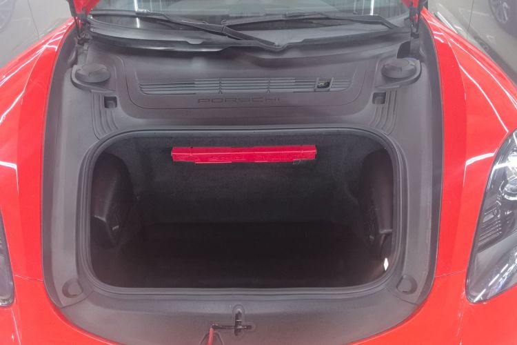 Used Porsche 718 2020 Boxster 2.0T Engine Bay