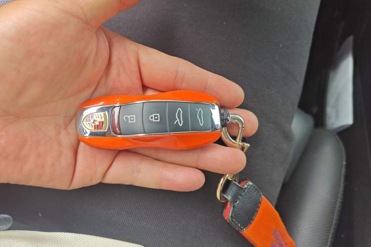 Used Porsche 718 2020 Cayman 2.0T Vehicle Key