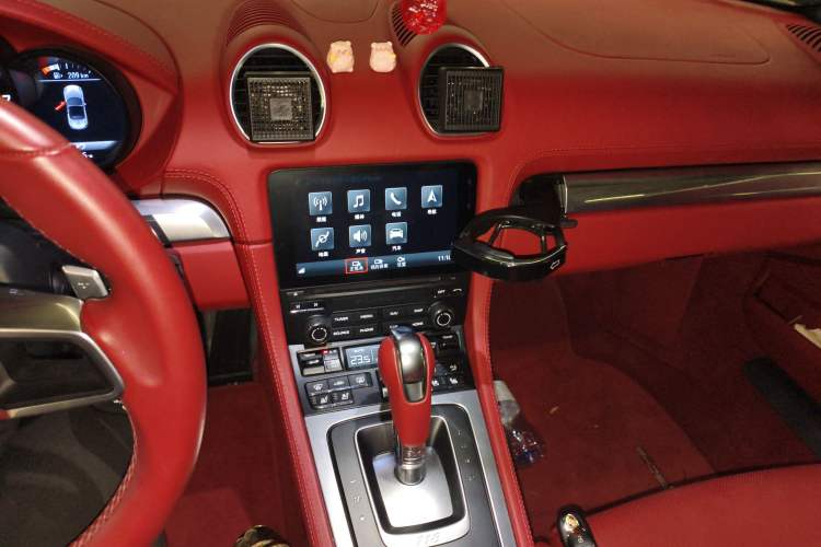 Used Porsche 718 2020 Boxster 2.0T Audio And AC Panel