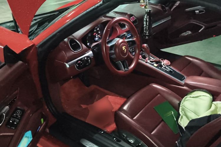Used Porsche 718 2020 Boxster 2.0T Driver Seat