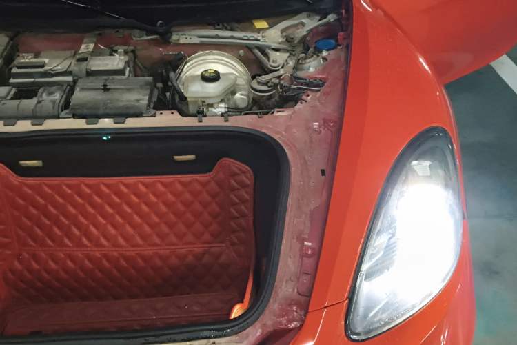 Used Porsche 718 2020 Boxster 2.0T Engine Bay Left