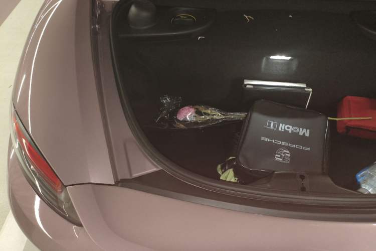 Used Porsche 718 2020 Boxster 2.0T Engine Bay Left