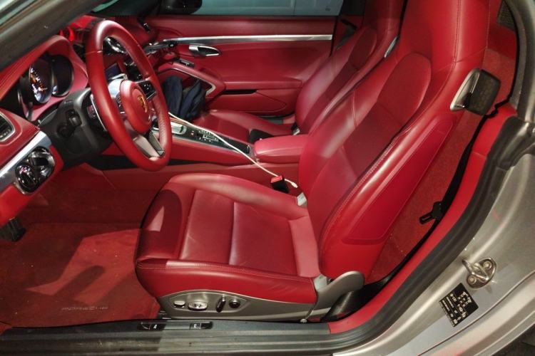 Used Porsche 718 2020 Boxster 2.0T Left Front Seat