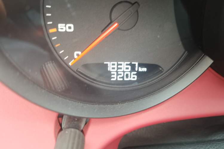 Used Porsche 718 2020 Boxster 2.0T Odometer Close Up