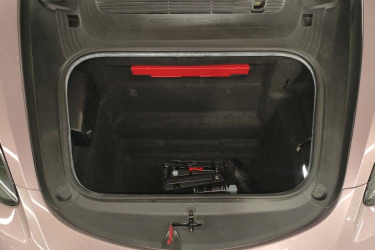 Used Porsche 718 2020 Boxster 2.0T Trunk