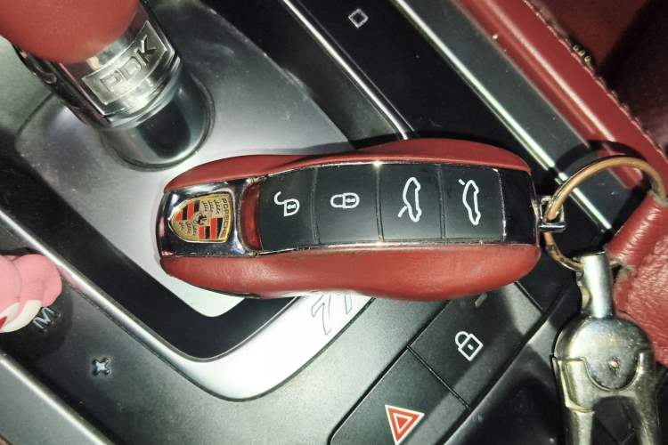 Used Porsche 718 2020 Boxster 2.0T Vehicle Key
