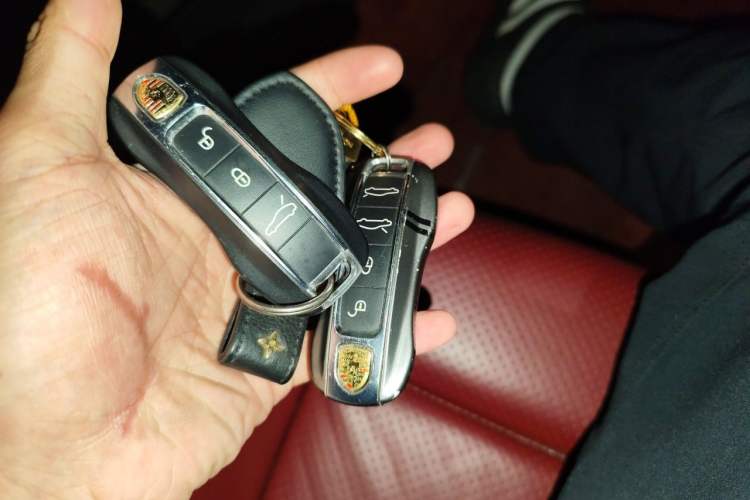 Used Porsche 718 2020 Boxster 2.0T Vehicle Key
