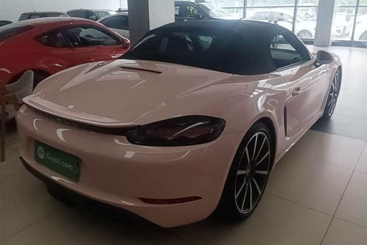 Used Porsche 718 2020 Boxster 2.0T Rear Right 45 Deg