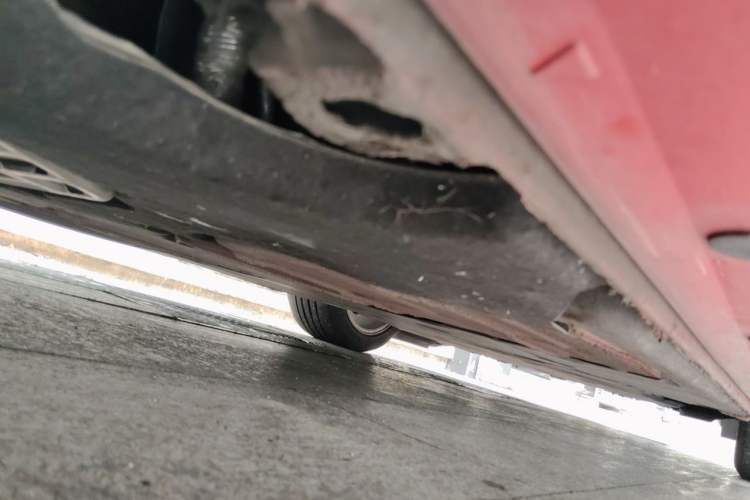 Used Porsche 718 2020 Cayman 2.0T Chassis Rear Right