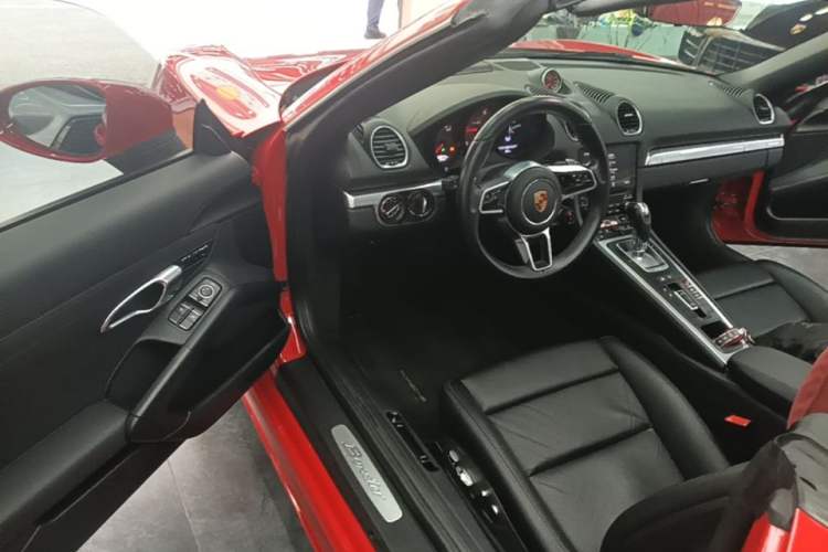 Used Porsche 718 2020 Boxster 2.0T Driver Seat