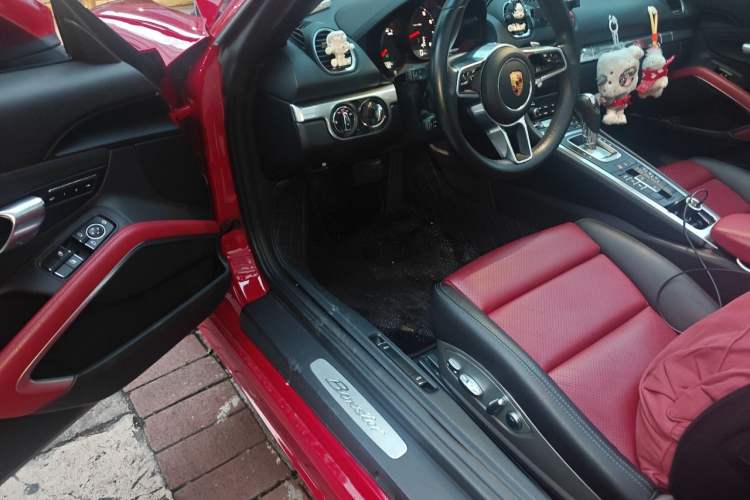 Used Porsche 718 2020 Boxster 2.0T Driver Seat