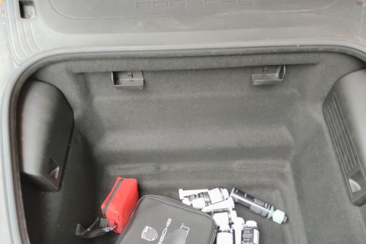 Used Porsche 718 2020 Cayman 2.0T Engine Bay