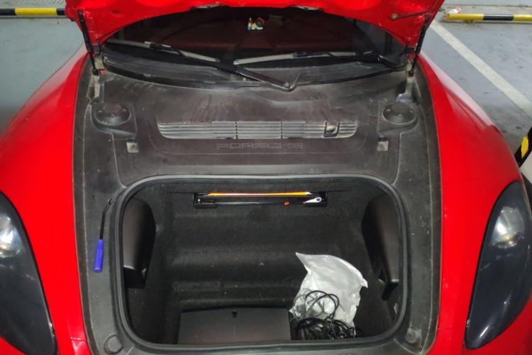 Used Porsche 718 2020 Cayman 2.0T Engine Bay
