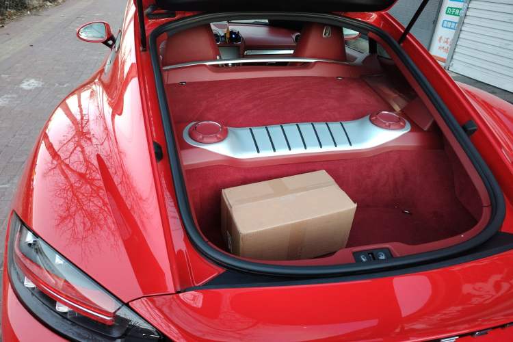 Used Porsche 718 2020 Cayman 2.0T Engine Bay Right