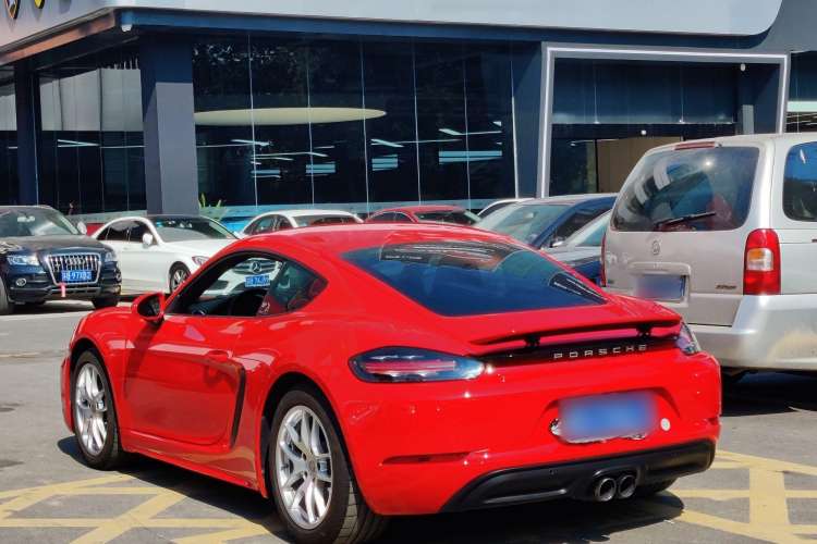Used Porsche 718 2020 Cayman 2.0T Exterior 2