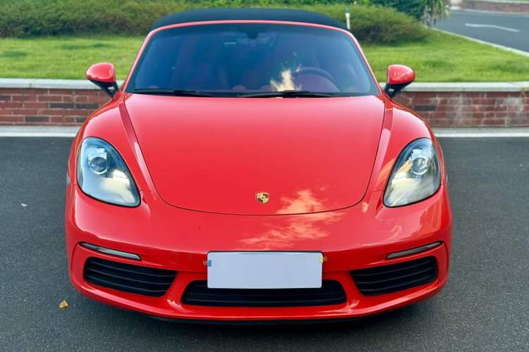 Used Porsche 718 2020 Boxster 2.0T Exterior 2