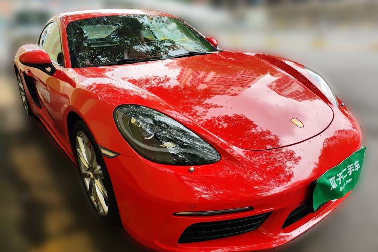 Used Porsche 718 2020 Cayman S 2.5T Front Right 45 Deg