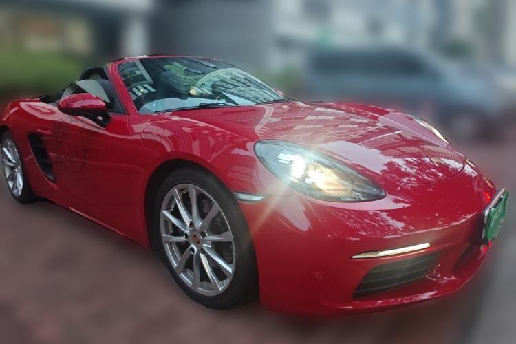 Used Porsche 718 2020 Boxster 2.0T Front Right 45 Deg