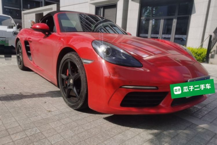 Used Porsche 718 2020 Boxster 2.0T Front Right 45 Deg