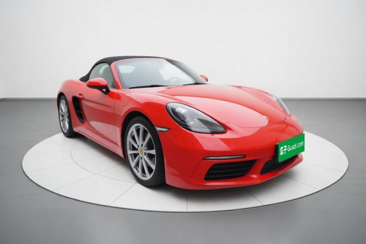 Used Porsche 718 2020 Boxster 2.0T Front Right 45 Deg
