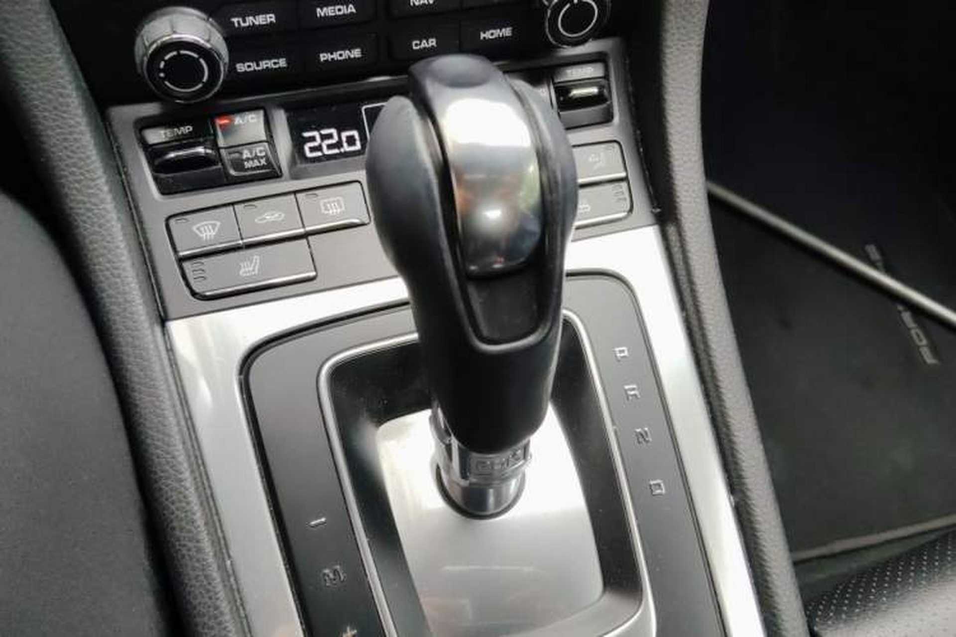 Used Porsche 718 2020 Cayman 2.0T Gear Lever