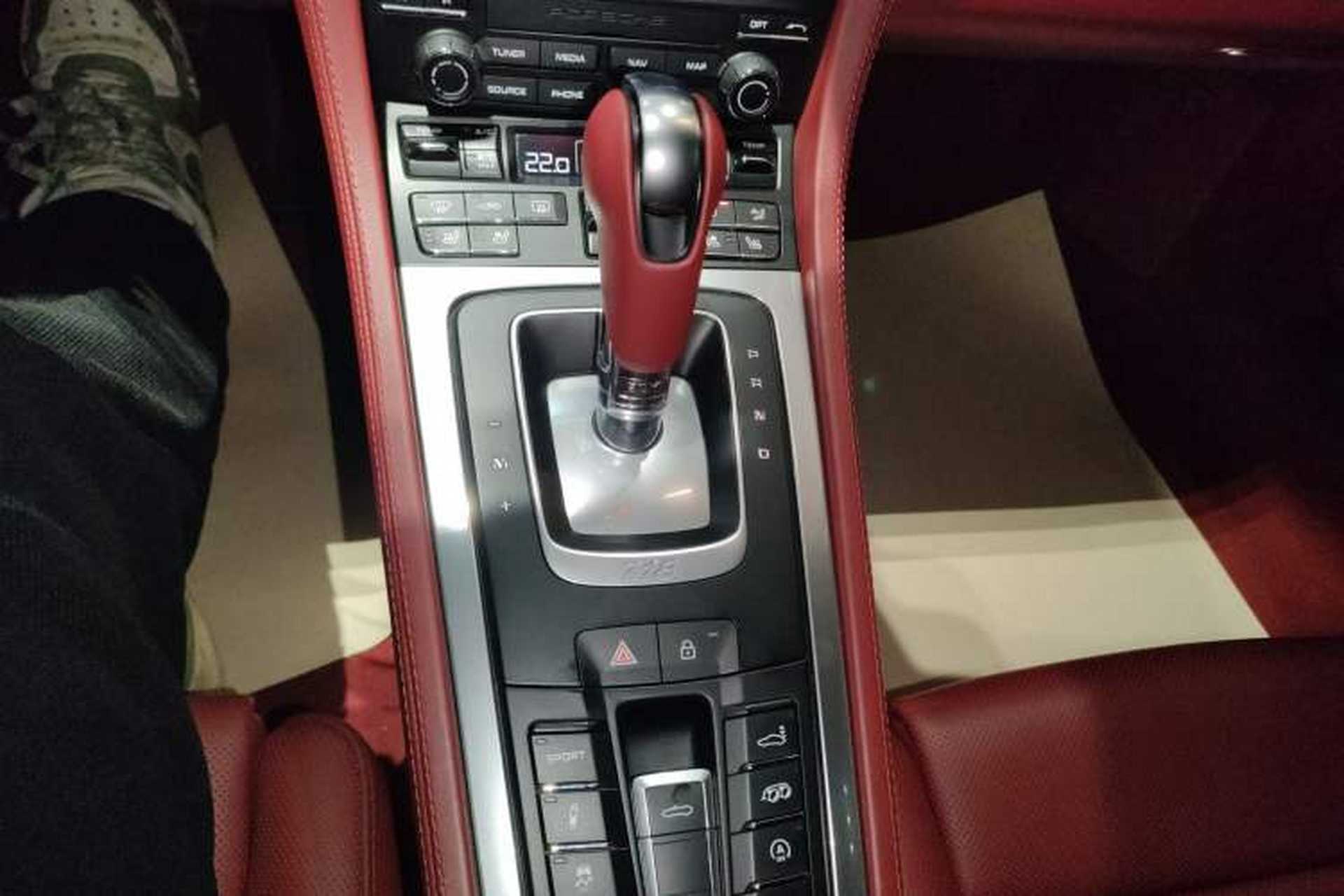 Used Porsche 718 2020 Boxster 2.0T Gear Lever