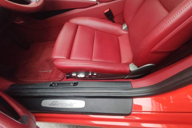 Used Porsche 718 2020 Boxster 2.0T Interior 5