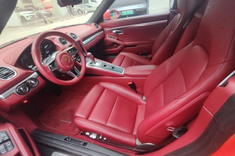 Used Porsche 718 2020 Boxster 2.0T Interior 6