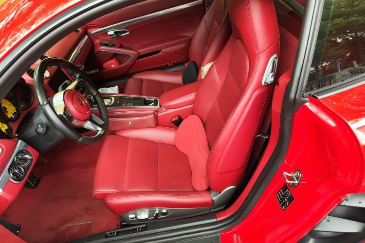 Used Porsche 718 2020 Cayman S 2.5T Left Front Seat