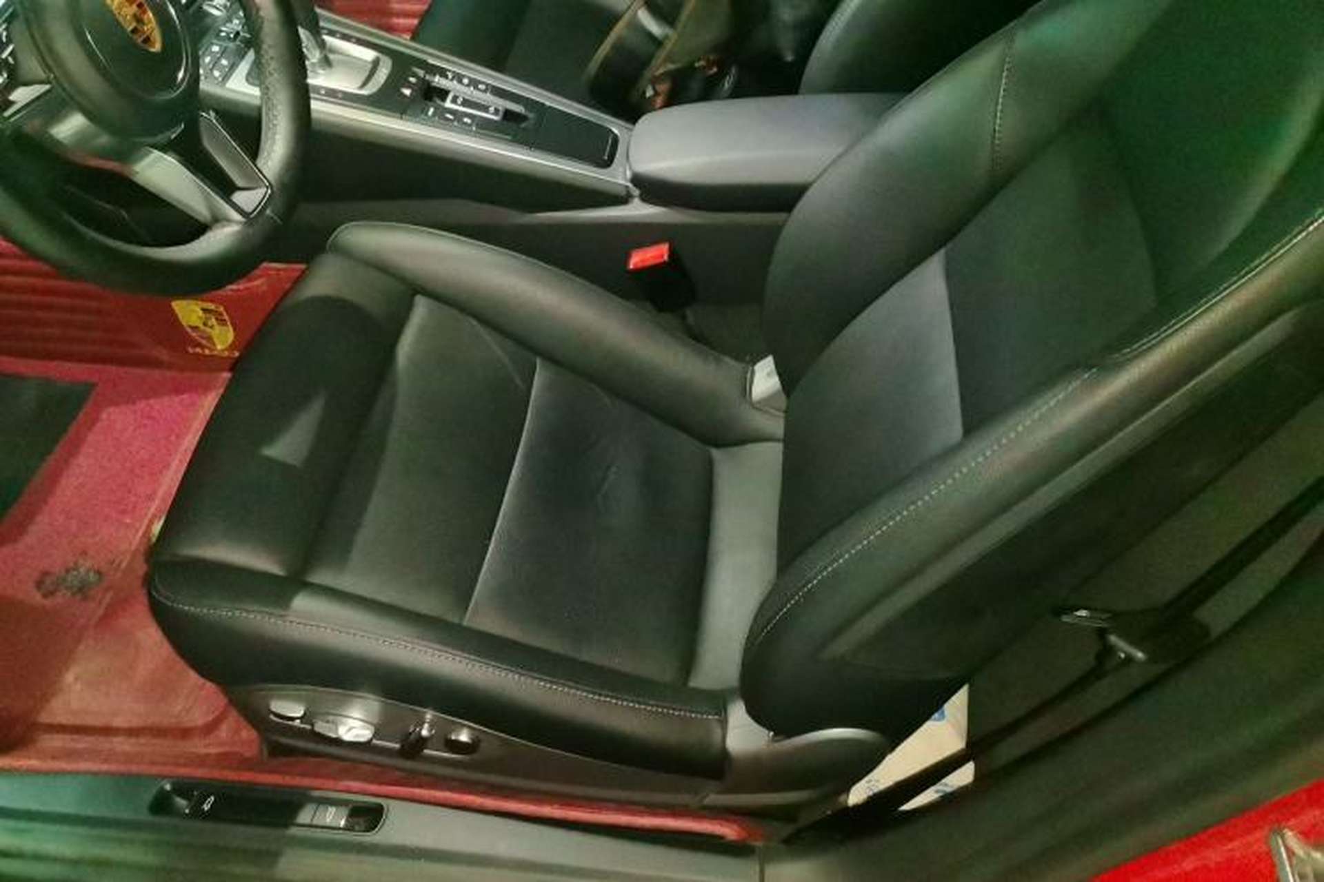 Used Porsche 718 2020 Boxster 2.0T Left Front Seat