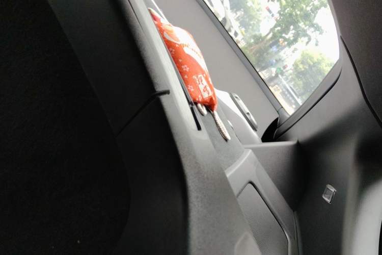 Used Porsche 718 2020 Cayman 2.0T Left Rear Seat