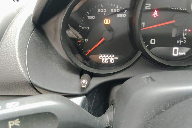 Used Porsche 718 2020 Cayman 2.0T Odometer Close Up