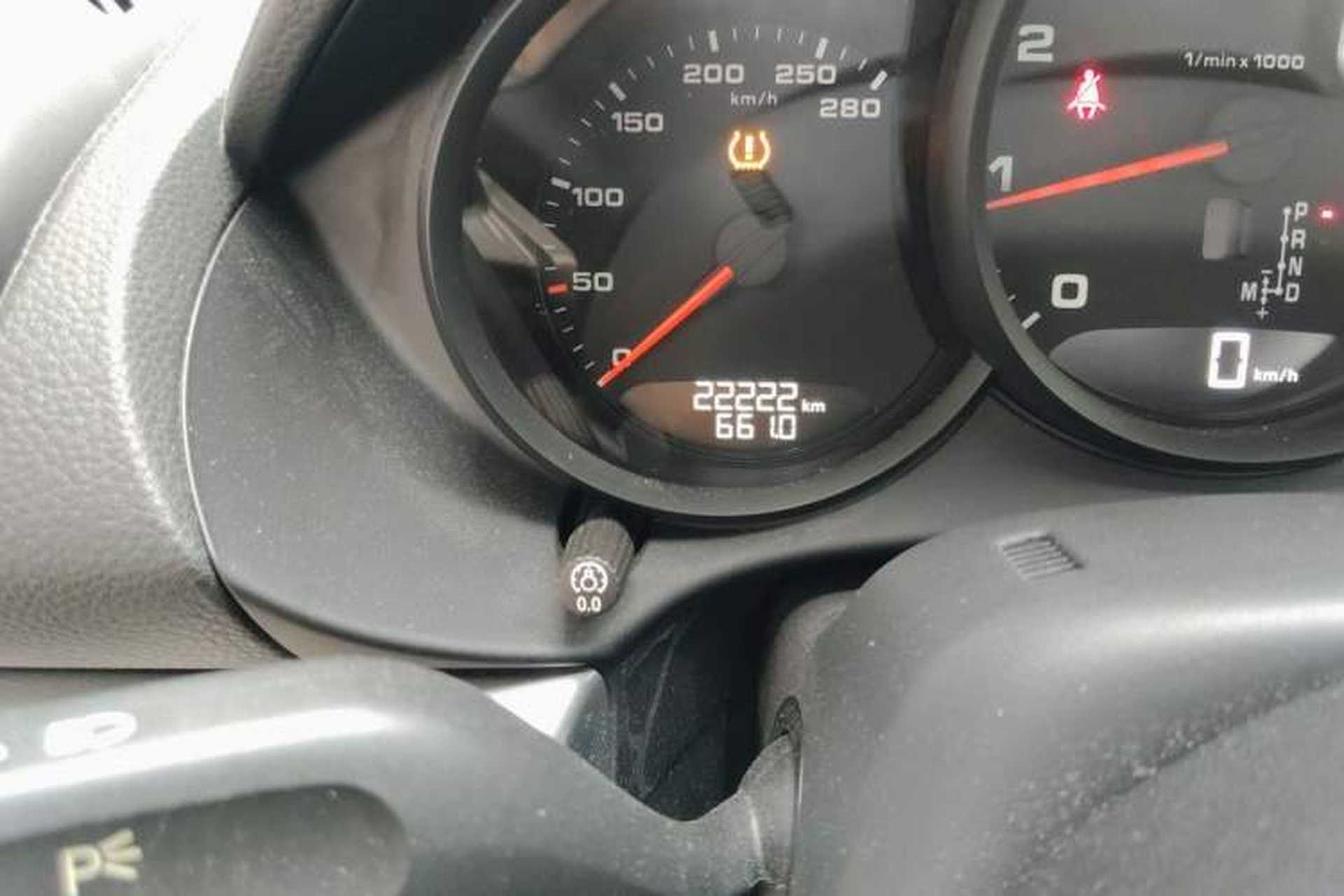 Used Porsche 718 2020 Cayman 2.0T Odometer Close Up