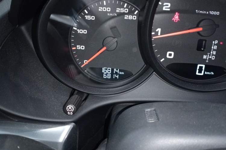 Used Porsche 718 2020 Boxster 2.0T Odometer Close Up