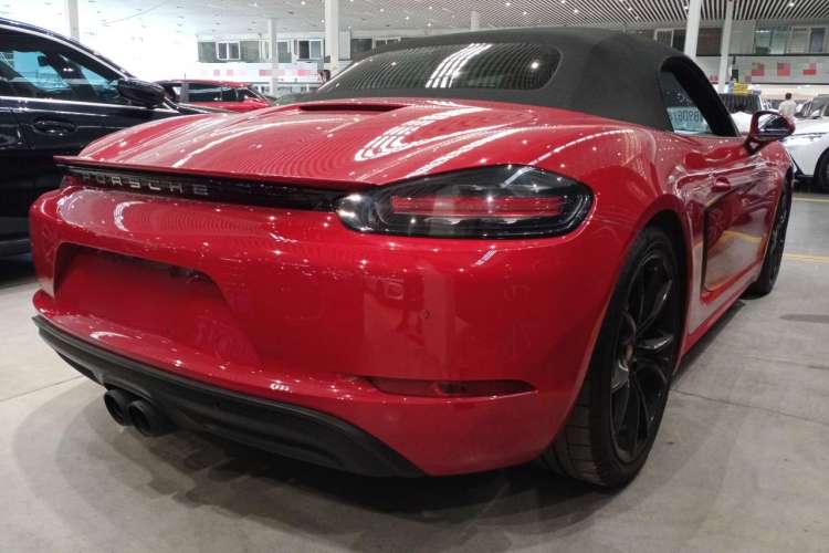 Used Porsche 718 2020 Boxster 2.0T Rear Right 45 Deg