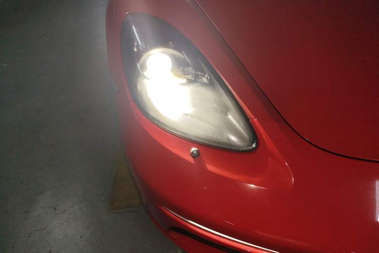 Used Porsche 718 2020 Boxster 2.0T Right Front Headlight