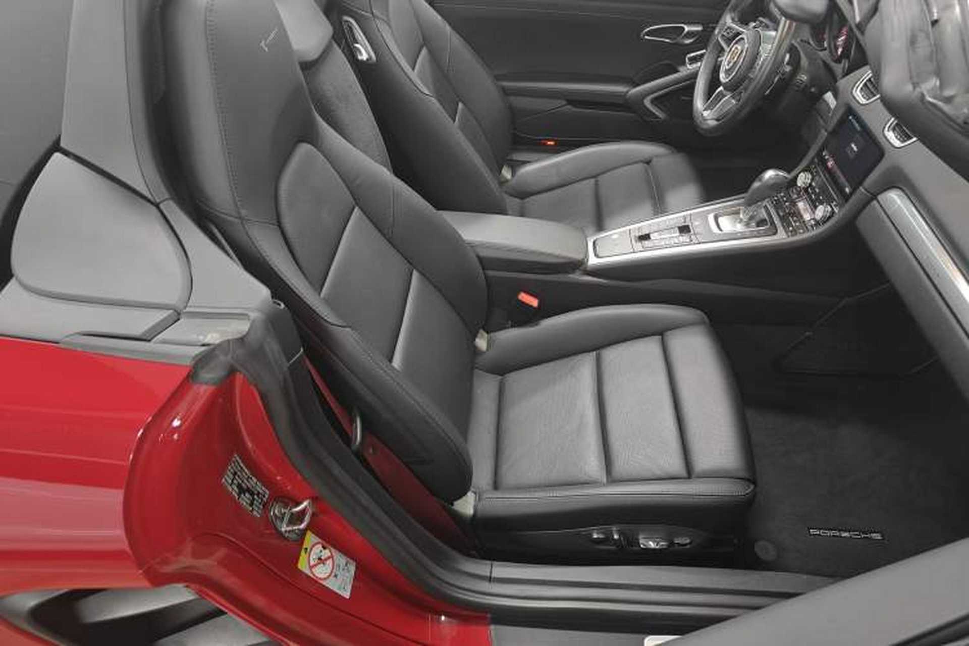 Used Porsche 718 2020 Boxster 2.0T Right Front Seat