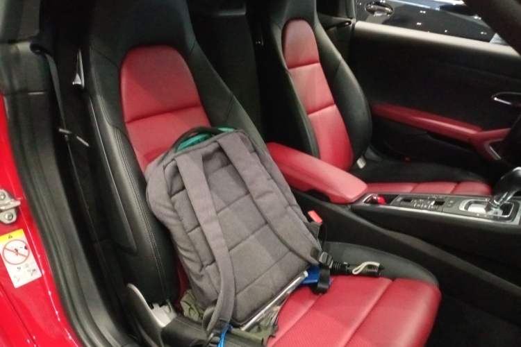 Used Porsche 718 2020 Boxster 2.0T Right Front Seat