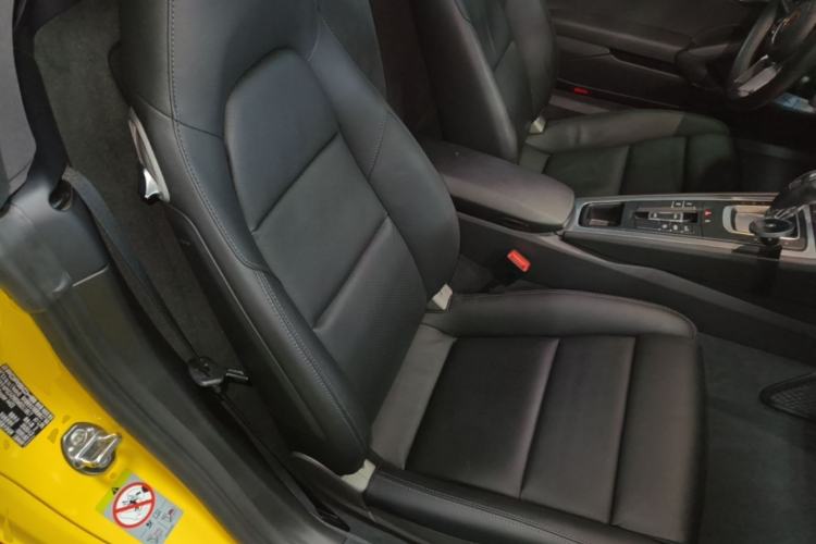 Used Porsche 718 2020 Boxster 2.0T Right Front Seat