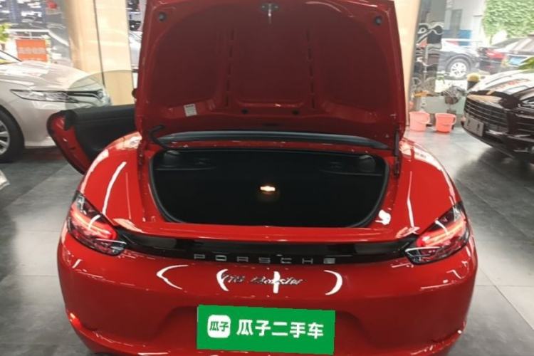 Used Porsche 718 2020 Boxster 2.0T Trunk