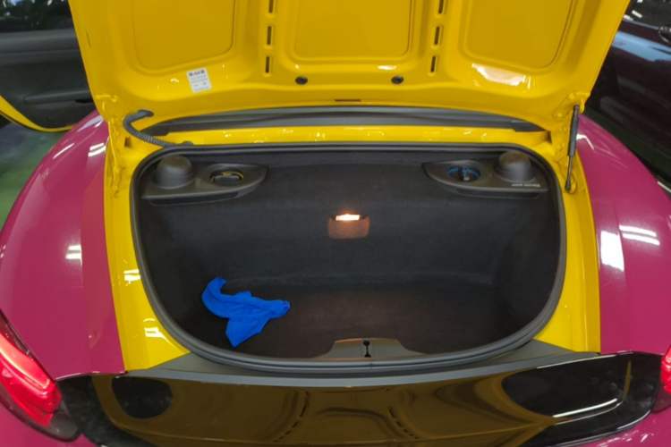 Used Porsche 718 2020 Boxster 2.0T Trunk