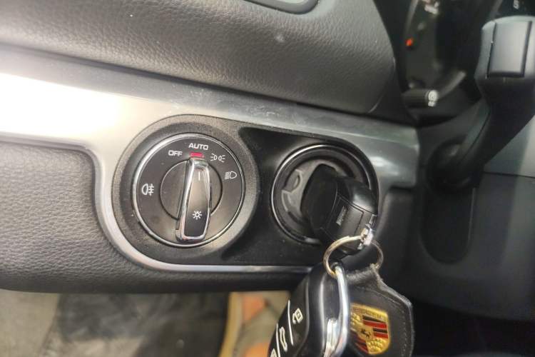 Used Porsche 718 2020 Cayman 2.0T Vehicle Key